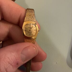 Ladies Vintage Seiko Rainbow Dress Gold Tone Manual Wind Up Analog Watch, Works